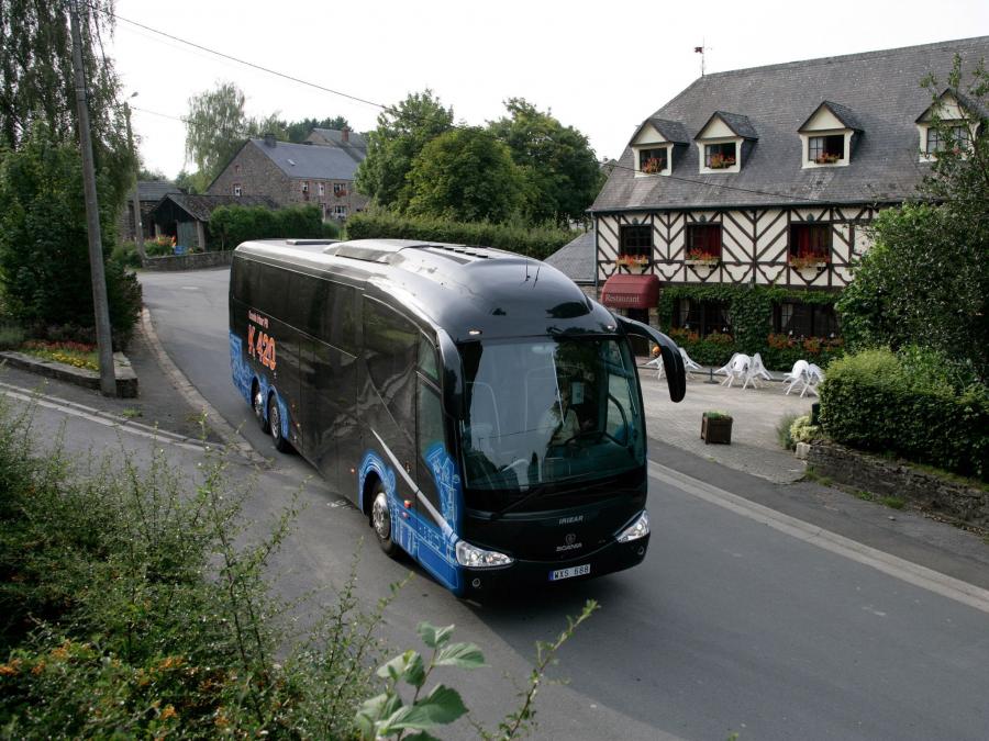  Scania PB 6x2 by Irizar 2002 года  (фото 8 из 18)